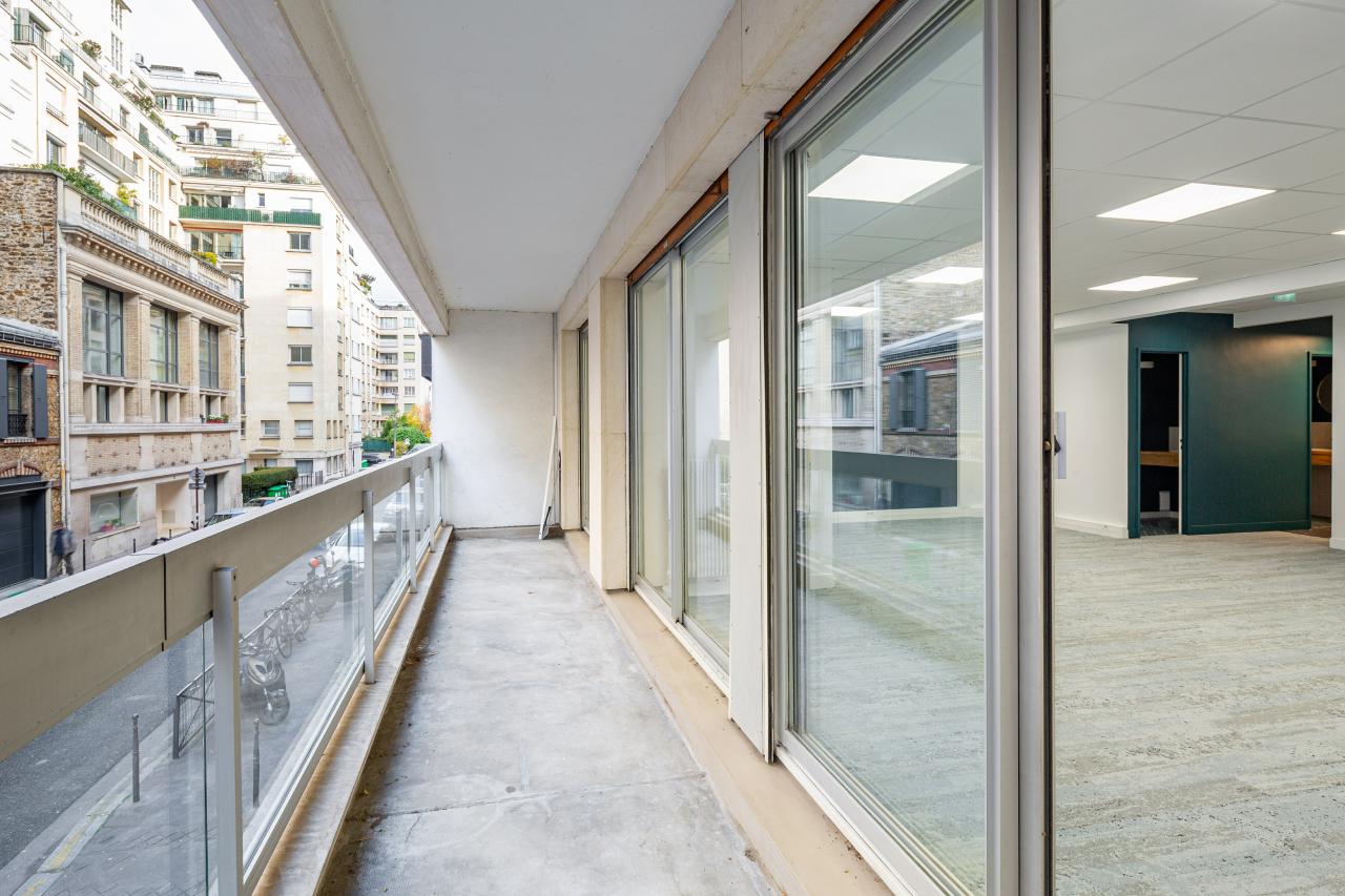 Bureau Paris 107m² Location bureau Paris OLBUR2422774 4
